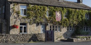 bowland fell park pub