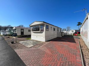 Beautiful Willerby Rio Static + Sea View + Double Block Driveway and Patio Areas