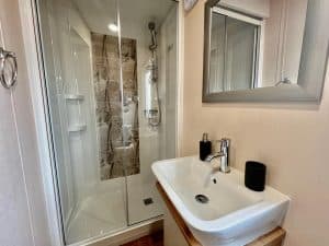Three Bedroom holiday home for sale near the beach – Northumberland