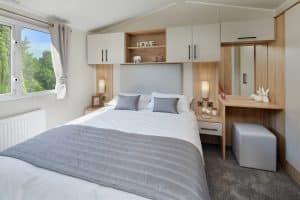 Willerby Manor stunning holiday home by the sea