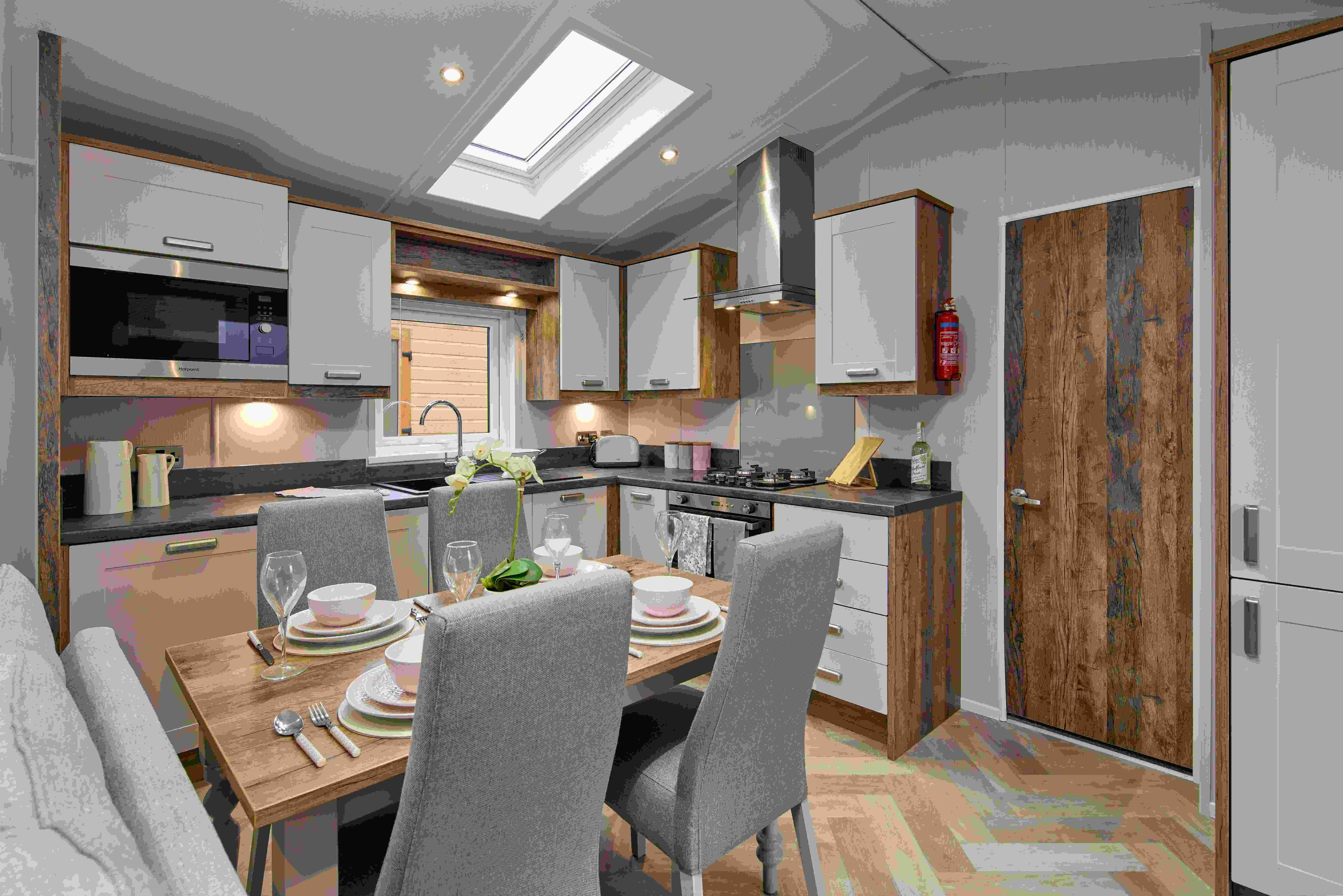 Preview of the first image of willerby-sheraton-elite.