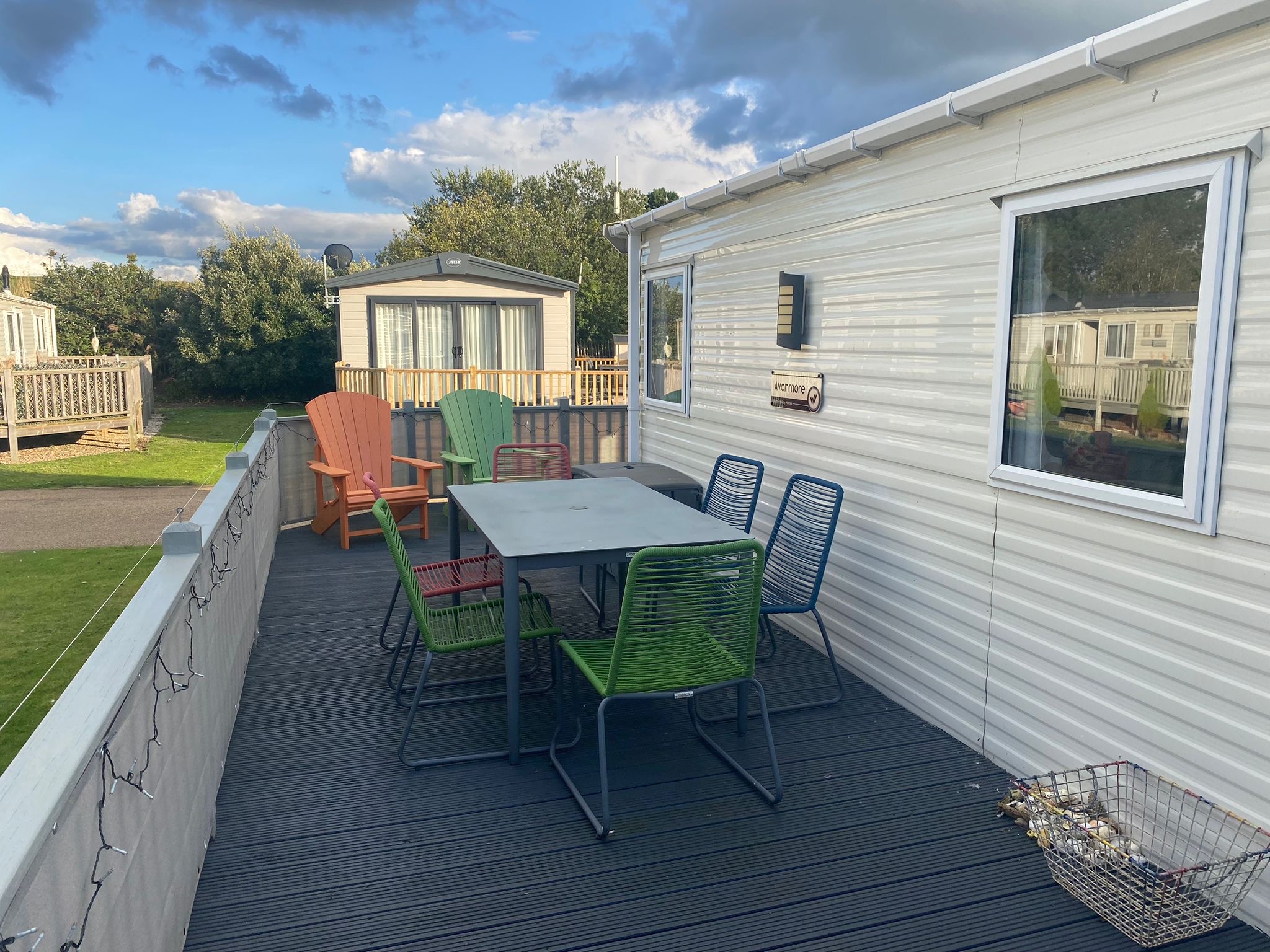 Image 2 of 2-bedroom-holiday-home-at-pinewoods-in-wells-next-the-sea-norfolk