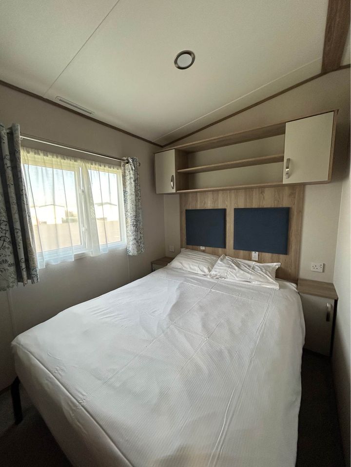 Preview of the first image of 3-bedroom-static-caravan-for-sale-call-lue-to-view-07510490502.