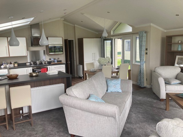 Preview of the first image of willerby-new-hampshire.