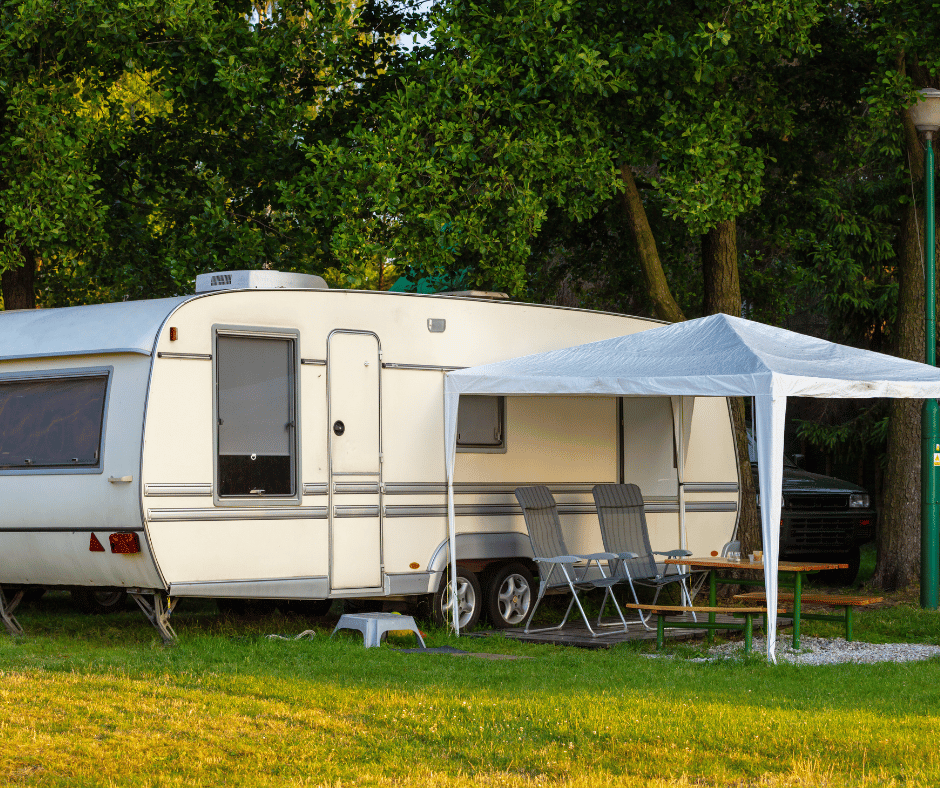 caravan features