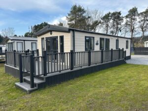 Static Caravan Pros and Cons