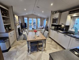 d4e411ce-2e7e-433d-8755-fd9462f404a7