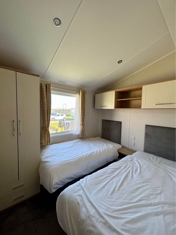 Preview of the first image of ultimate-luxury-caravan-on-the-seaside-own-your-own-holiday-home-on-the-coast.