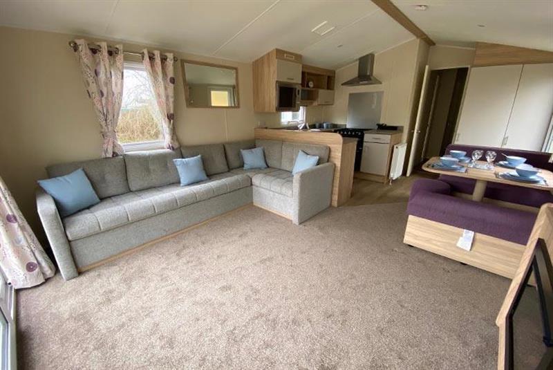 Image 3 of willerby-linwood