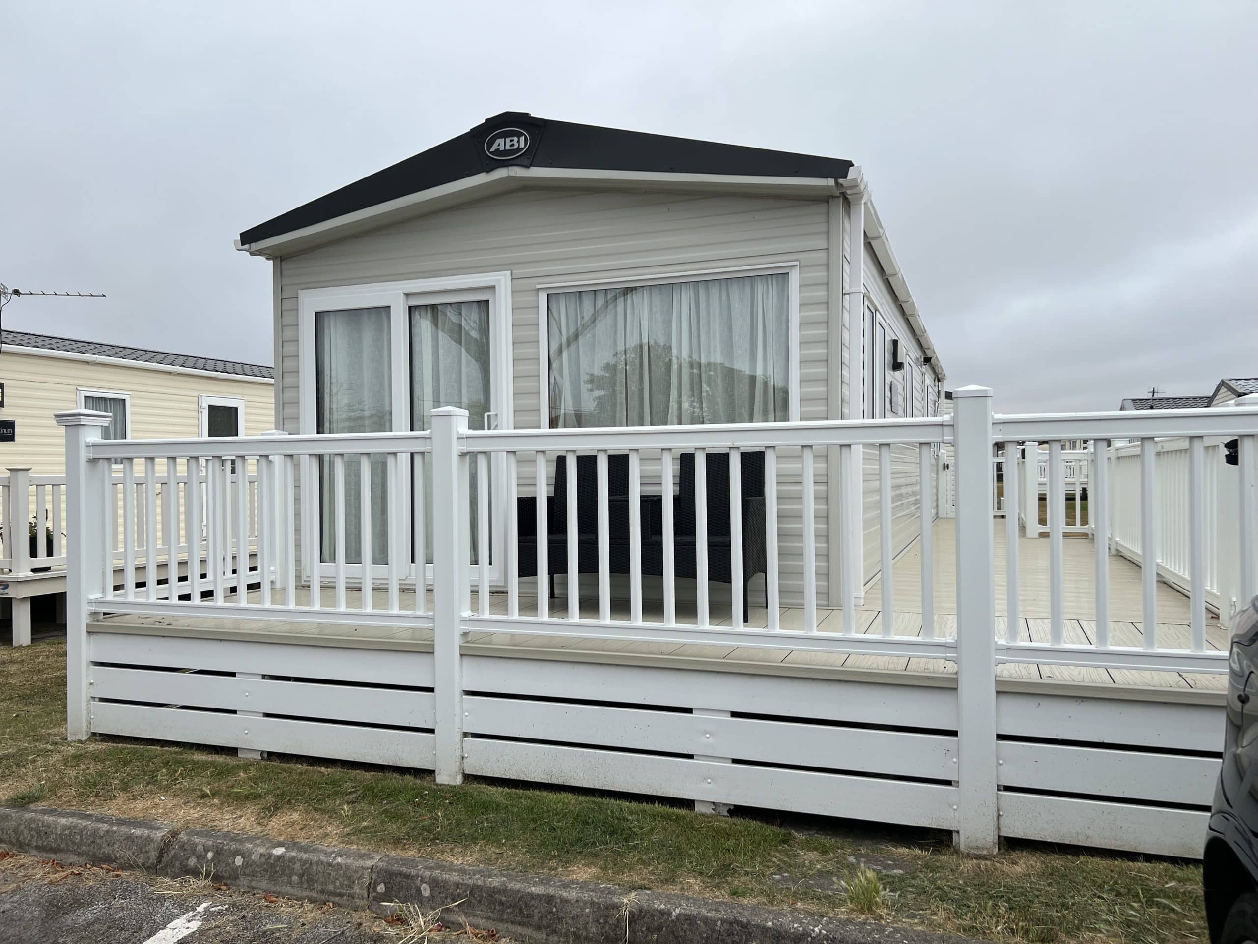 Image 2 of lovely-2-bedroom-static-holiday-home-for-sale-in-barton-on-sea-sleeps-up-to-6-people