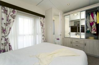 Image 2 of delta-ocean-lodge-2014-2-x-bedroom