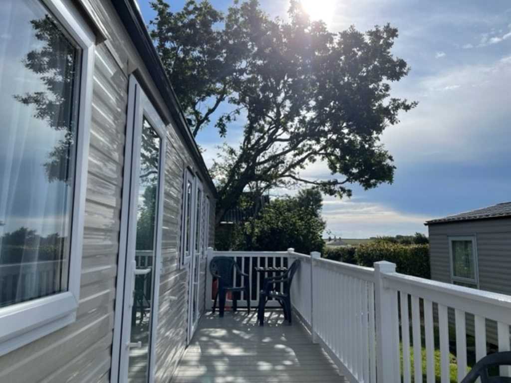 Image 2 of pre-loved-willerby-vacation-2-bedroom