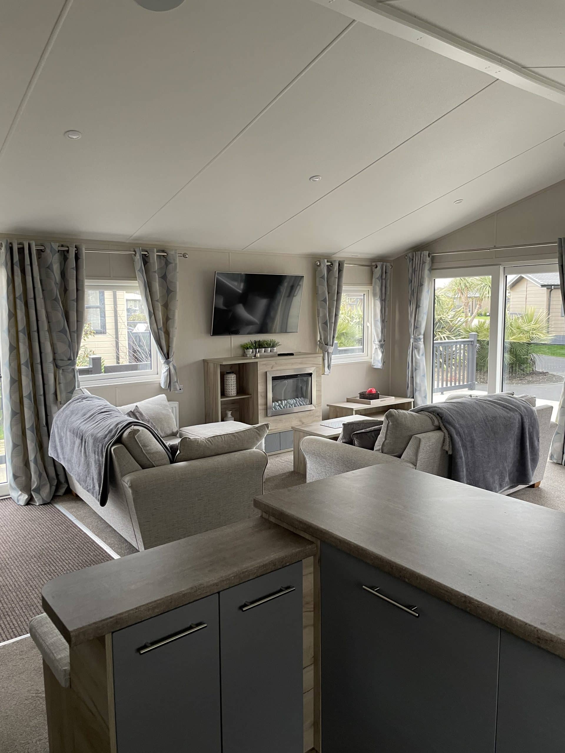 Image 3 of 2020-willerby-clearwater-3-bedroom