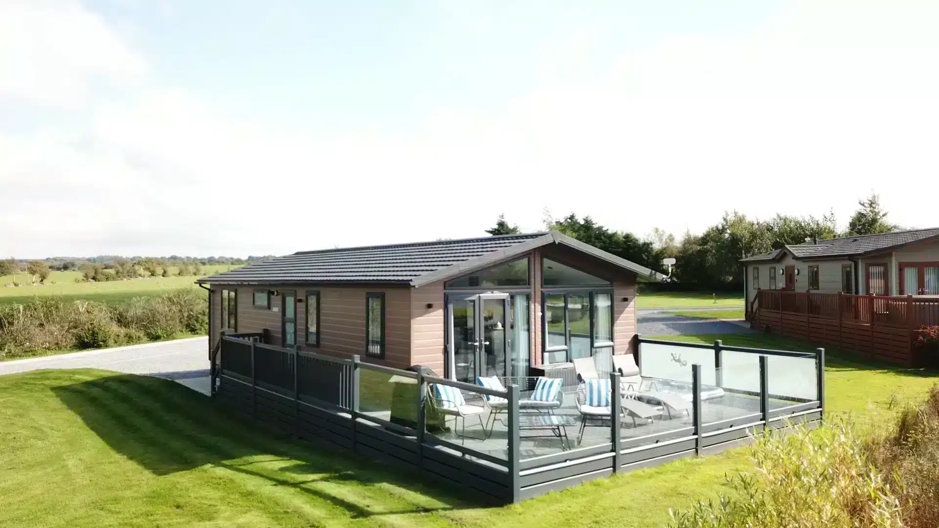 Preview of the first image of willerby-one-piece-lodge-the-dorchester.