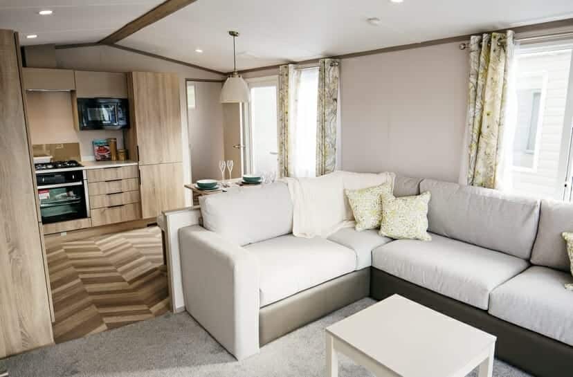 Image 2 of victory-stonewood-38-12-2-bed-model