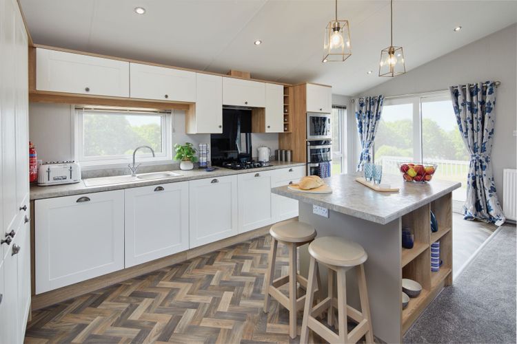 Preview of the first image of willerby-pinehurst-lodge.