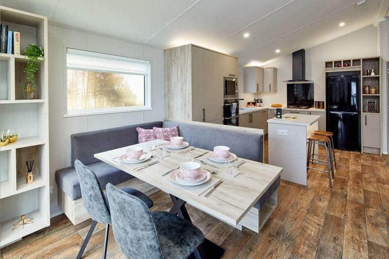 Image 3 of stunning-brand-new-twin-lodge-willerby